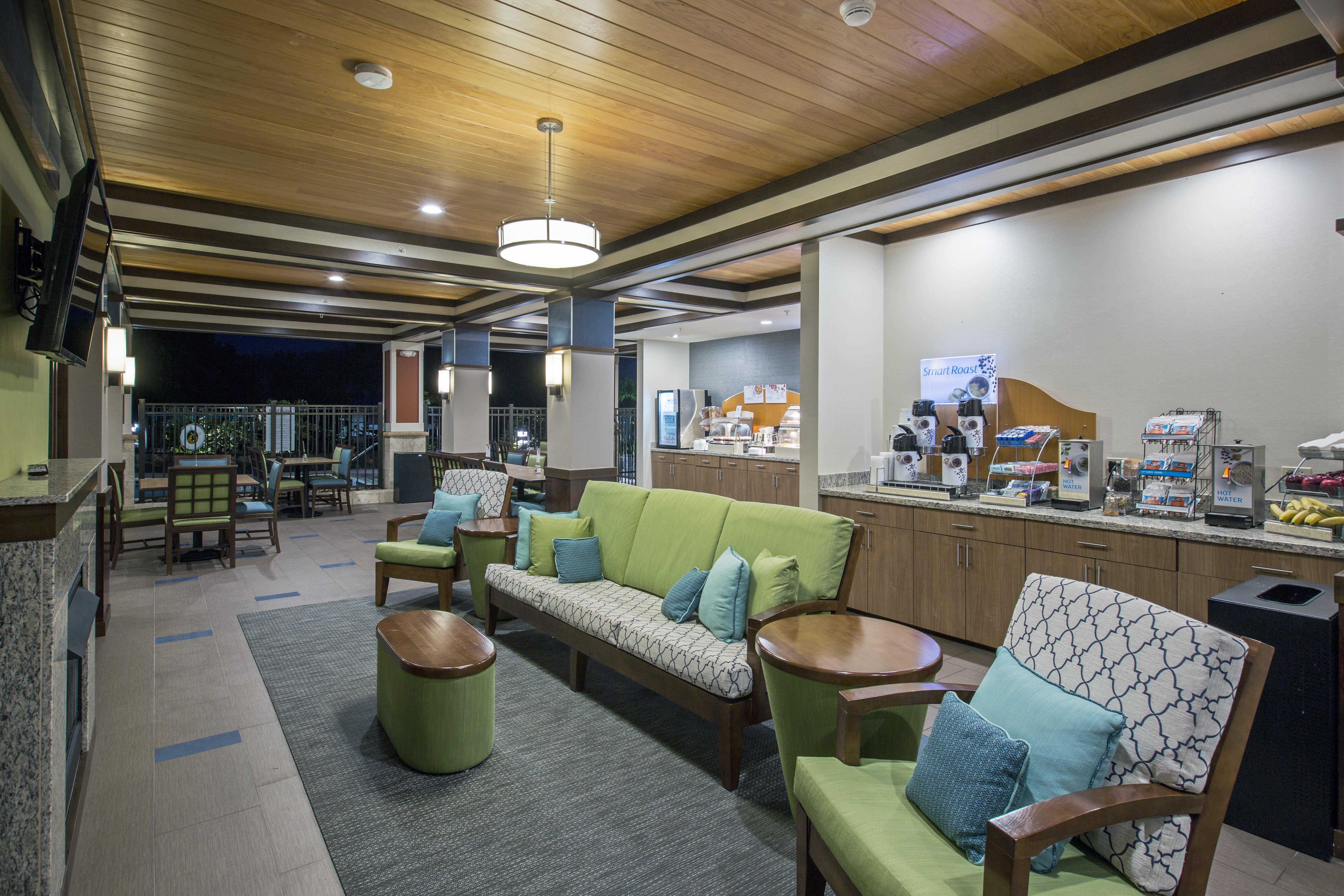 Holiday Inn Express & Suites Kailua-Kona By Ihg Esterno foto